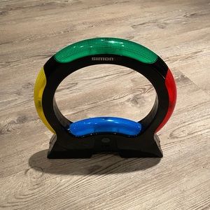 Simon Air No Touch Electronic Memory Simon Says Game 2015 Hasbro - Works Great!